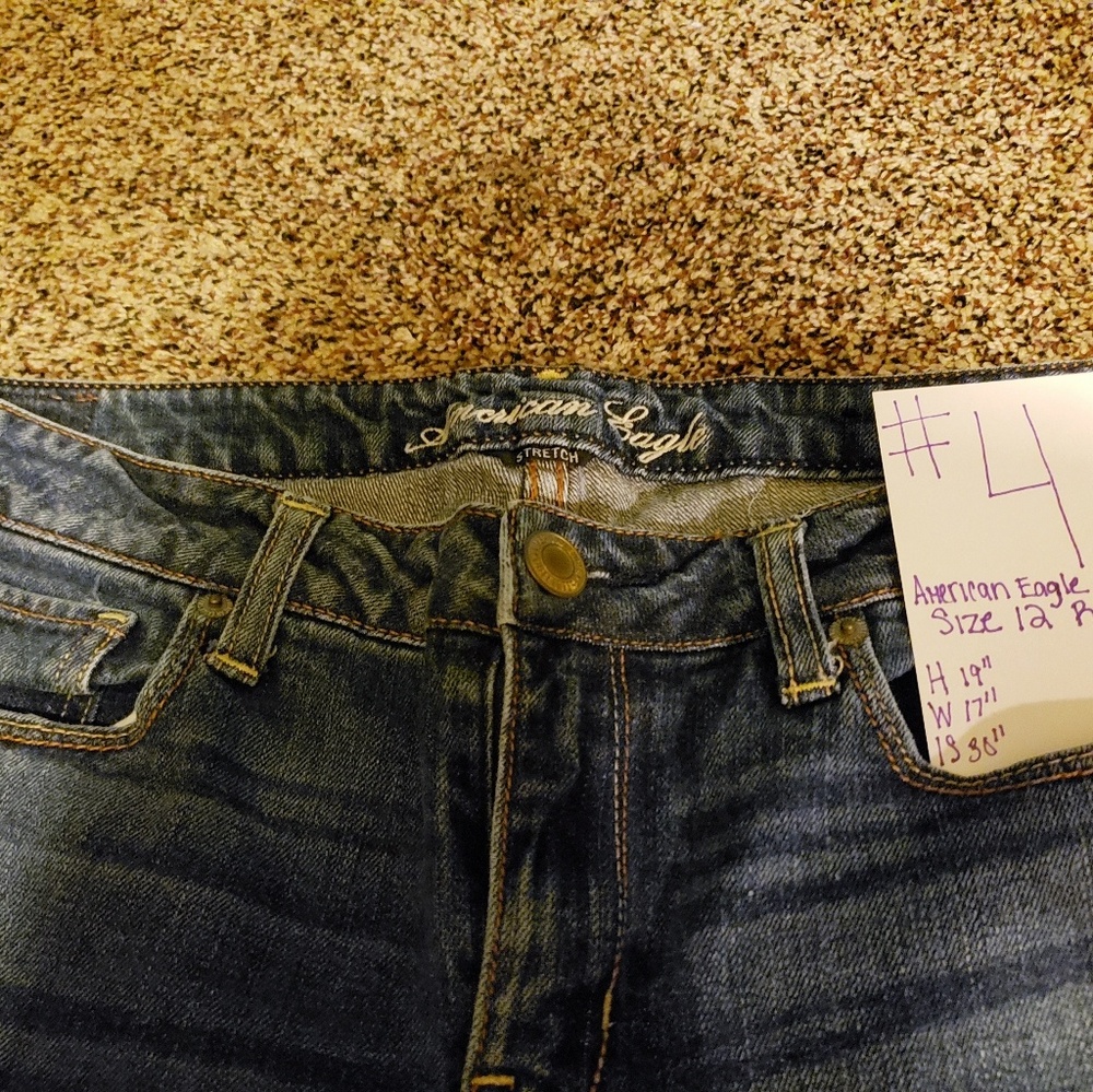 Like new American Eagle Jeans